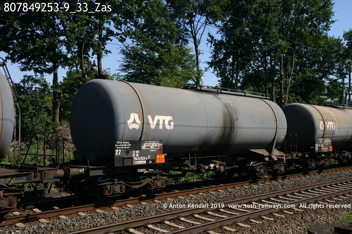 807849253-9_33_Zas.jpg
